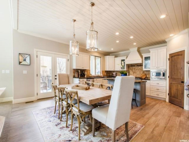473 E Oak Hollow Ct, Bountiful, UT 84010 — photo 9