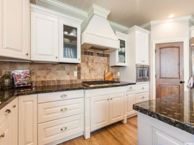 473 E Oak Hollow Ct, Bountiful, UT 84010 — photo 7