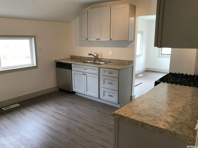 215 E 7th, Ogden, UT 84404 — photo 9