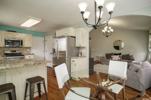 243 S 950 W, Layton, UT 84041 — photo 8