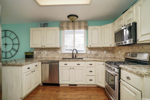 243 S 950 W, Layton, UT 84041 — photo 9