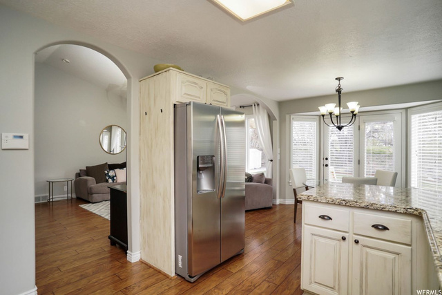 243 S 950 W, Layton, UT 84041 — photo 10