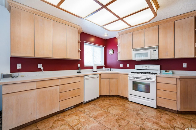 9169 S 100 W, Paradise, UT 84328 — photo 6