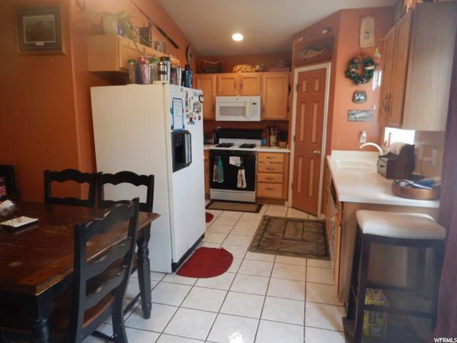 594 E 700 N, Ogden, UT 84404 — photo 3