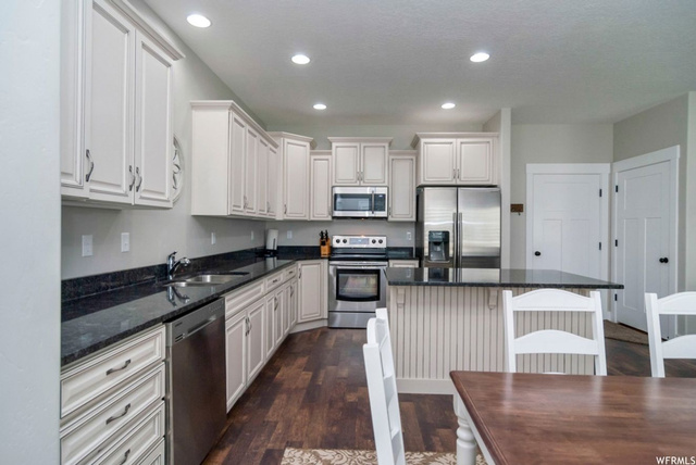 819 E 1550 N, North Ogden, UT 84404 — photo 2