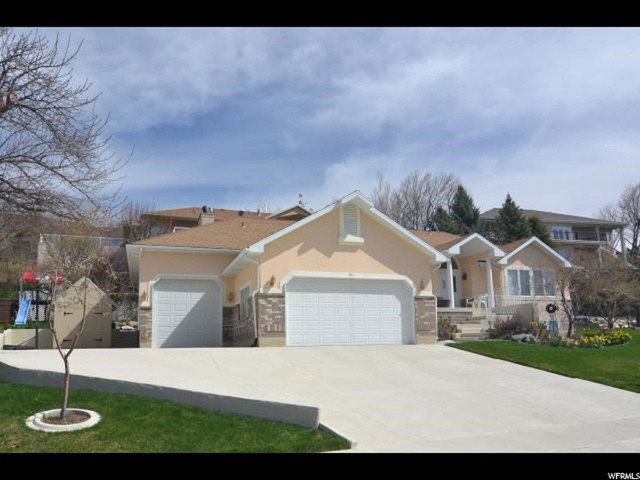 485 Oakview Ln, Bountiful, UT 84010 — photo 3
