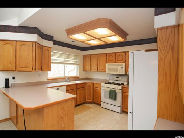 485 Oakview Ln, Bountiful, UT 84010 — photo 8