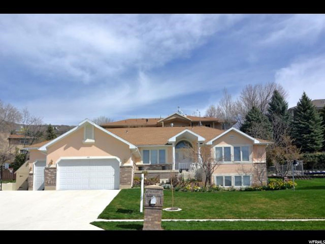 485 Oakview Ln, Bountiful, UT 84010 — photo 2