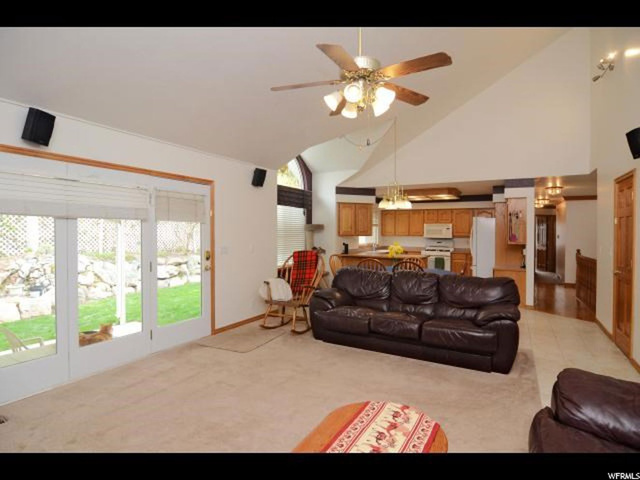 485 Oakview Ln, Bountiful, UT 84010 — photo 6