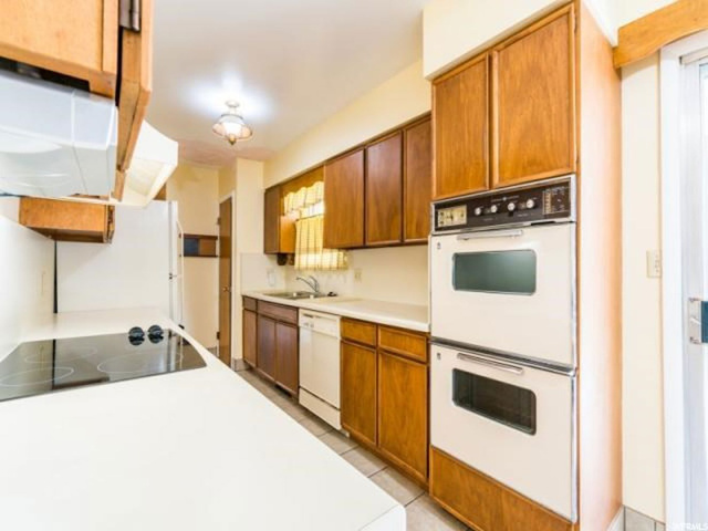 735 E 700 S, Centerville, UT 84014 — photo 8