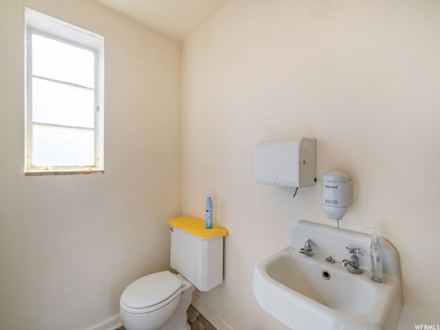 220 N Main St, Bountiful, UT 84010 — photo 5