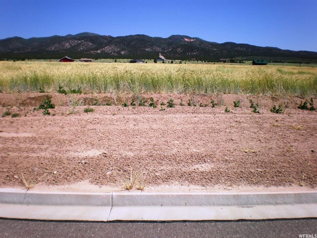 #7, New Harmony, UT 84757 — photo 5