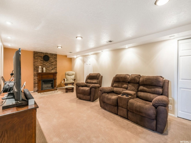 5361 S 2050 W, Roy, UT 84067 — photo 10