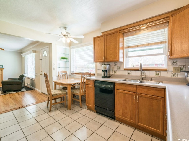 5361 S 2050 W, Roy, UT 84067 — photo 8