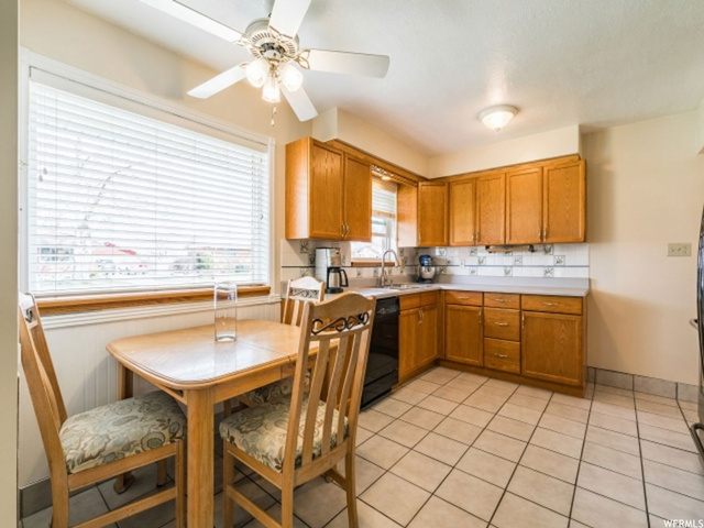 5361 S 2050 W, Roy, UT 84067 — photo 6