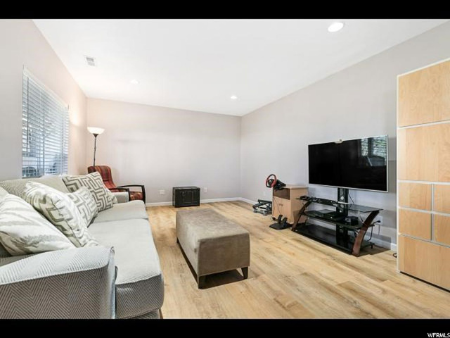 429 E Brewster Dr, Draper, UT 84020 — photo 5