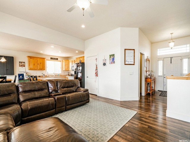 4971 W 4900 S, Hooper, UT 84315 — photo 7