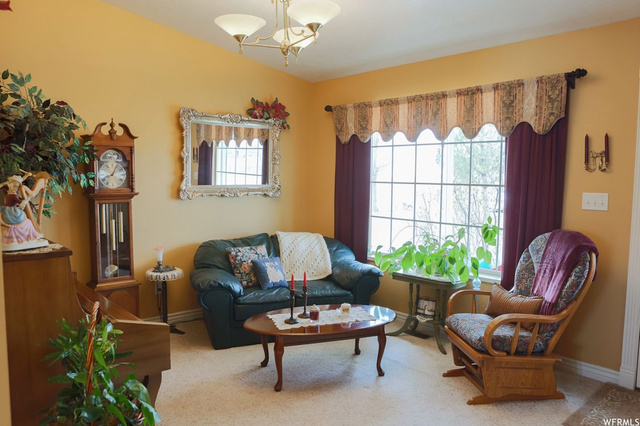 555 S Main St E, Central Valley, UT 84754 — photo 7