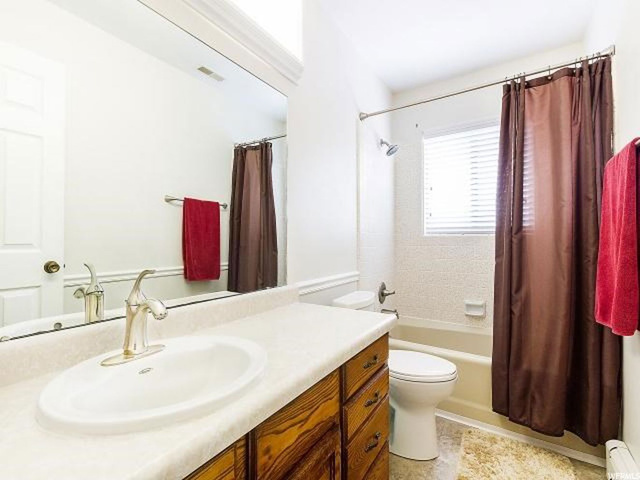305 W 650 N, Bountiful, UT 84010 — photo 8