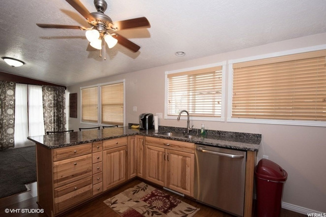 812 E 8425 S, Sandy, UT 84094 — photo 11