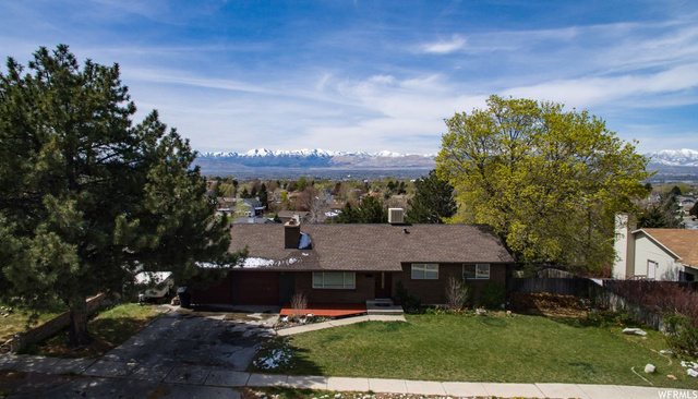8848 S Altair E, Sandy, UT 84093 — photo 2
