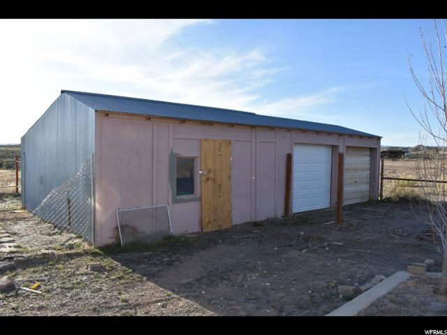 5630 S 8500 E, Jensen, UT 84035 — photo 4