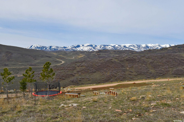 223 E Sage Ln, Wanship, UT 84017 — photo 2