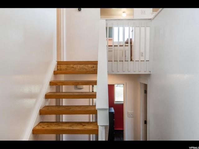 2554 S Edgehill Dr. E, Bountiful, UT 84010 — photo 6