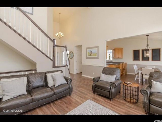 310 E 1975 S, Clearfield, UT 84015 — photo 3