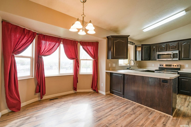1126 E 1350 S, Clearfield, UT 84015 — photo 12