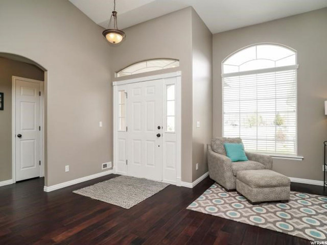 689 W 2050 N, Clinton, UT 84015 — photo 3