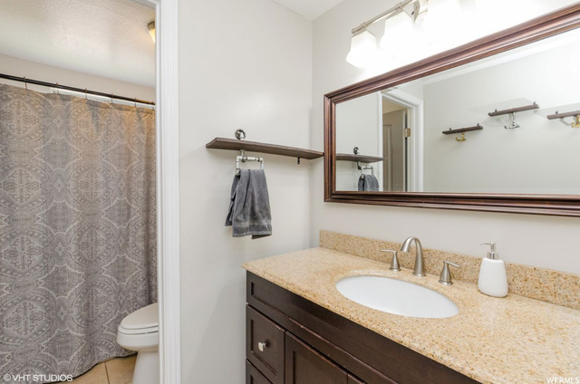 8844 S 360 E, Sandy, UT 84070 — photo 12