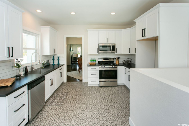 554 E 17th St S, Ogden, UT 84404 — photo 11