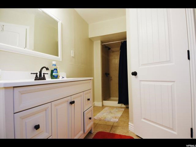 627 E Canyon Vw, Ogden, UT 84404 — photo 7