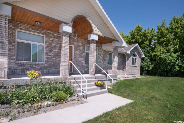 177 E E 100 N, Richmond, UT 84333 — photo 2