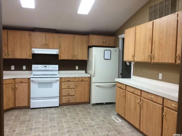 937 E 2970 S, Naples, UT 84078 — photo 3