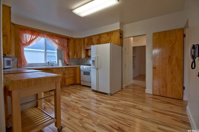 146 S 300 E, Preston, ID 83263 — photo 5