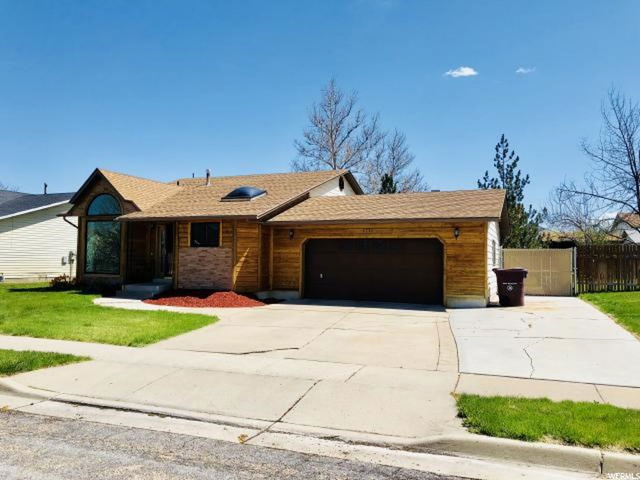 5710 S 4025 W, Roy, UT 84067 — photo 2