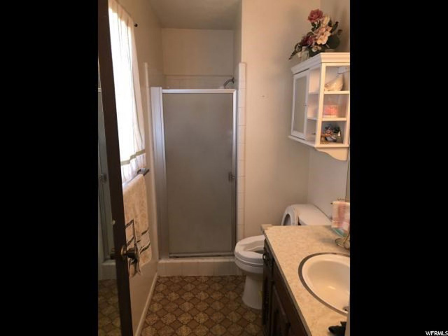 586 W 1460 N, Clinton, UT 84015 — photo 9