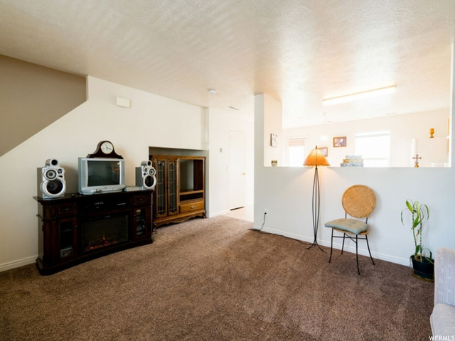 1988 N 2195 W, Clinton, UT 84015 — photo 10