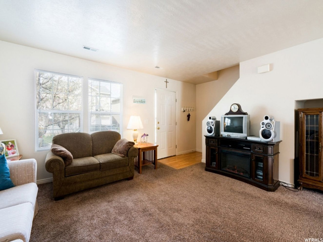 1988 N 2195 W, Clinton, UT 84015 — photo 11