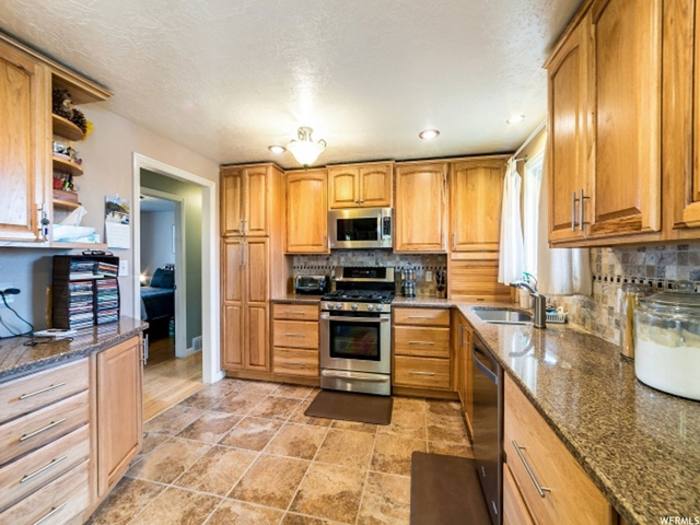 1122 W 1300 N, Orem, UT 84057 — photo 5