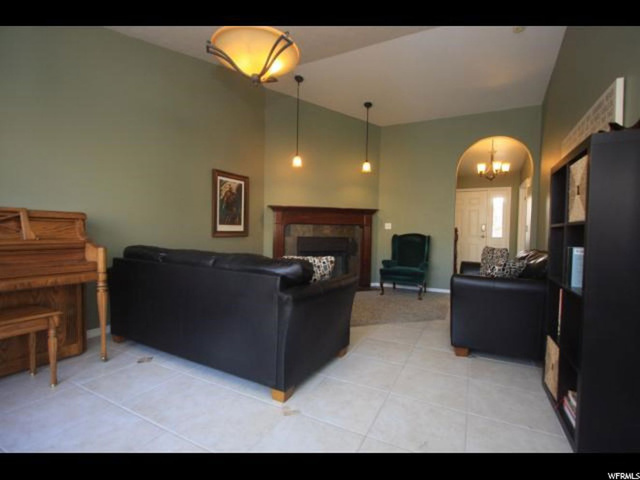 6266 S 2125 E, Ogden, UT 84403 — photo 12