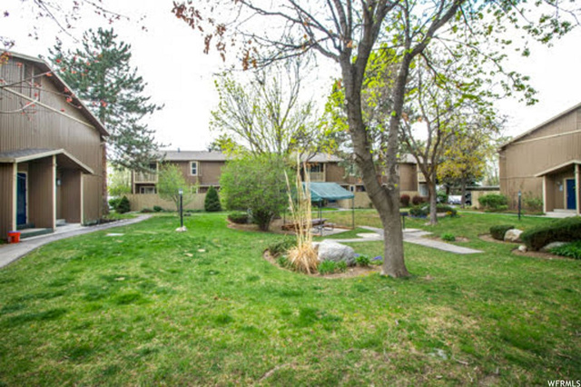 551 E Cobblestone Dr, Midvale, UT 84047 — photo 2