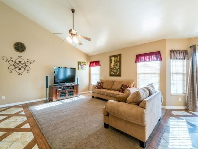 1982 S 350 E, Clearfield, UT 84015 — photo 5