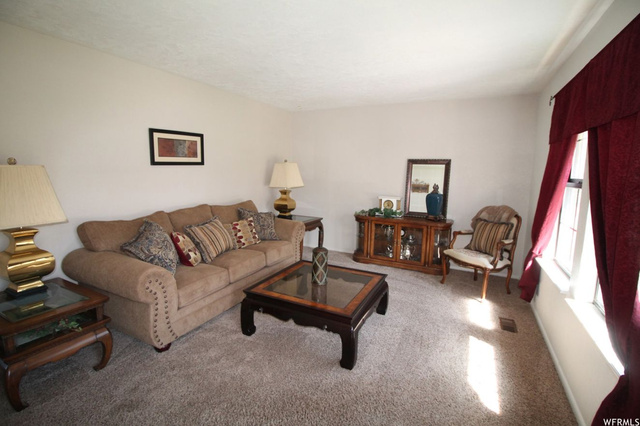 2331 Douglas, Pocatello, ID 83201 — photo 4