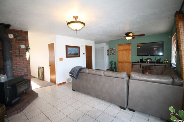 2331 Douglas, Pocatello, ID 83201 — photo 7