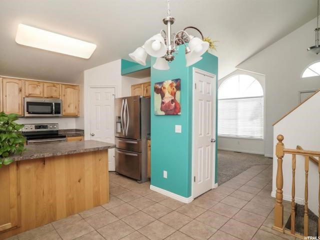 1132 W 2400 N, Clinton, UT 84015 — photo 8