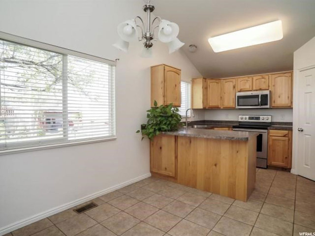 1132 W 2400 N, Clinton, UT 84015 — photo 7