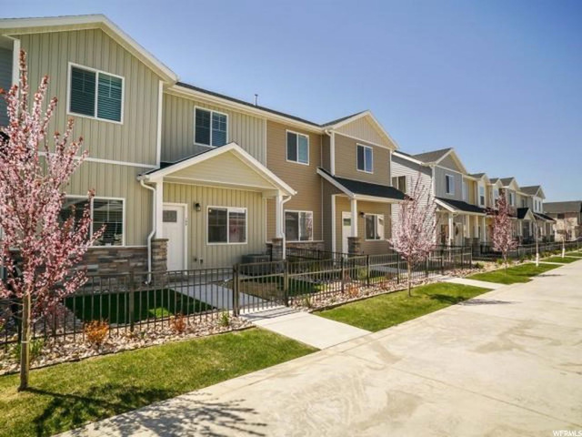 453 W 1570 N #104, Logan, UT 84341 — photo 2